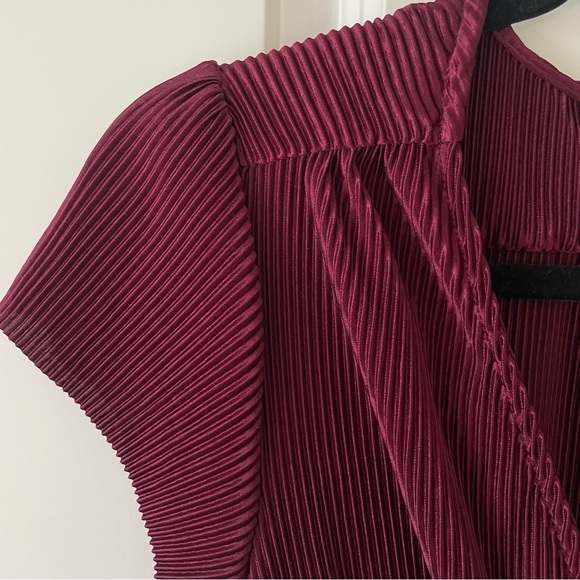 Baltic Born Athena Pleated Short Sleeve Mulberry Maxi Dress Size XS - Picture 7 of 14